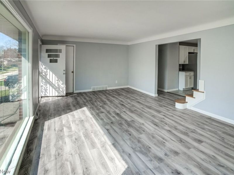 19411 Marvin Road, Warrensville Heights, OH 44128 Photo 10