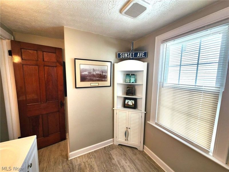 1347 Hawthorne Avenue, Lorain, OH 44052 Photo 28