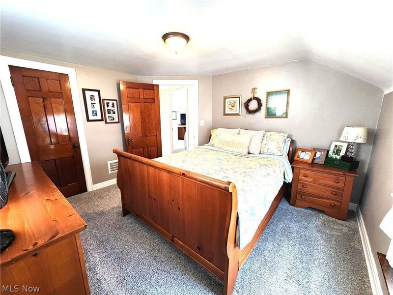 1347 Hawthorne Avenue, Lorain, OH 44052 Photo 29