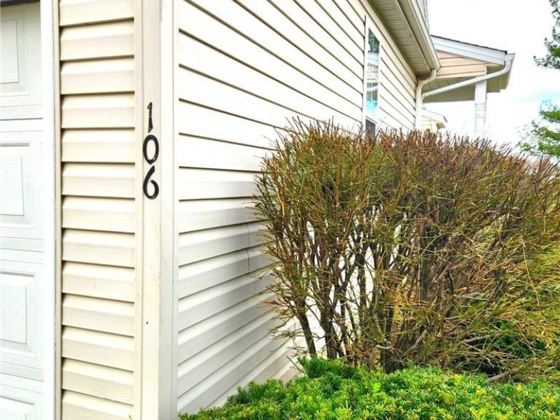 106 Meander Lane, Elyria, OH 44035 Photo 2