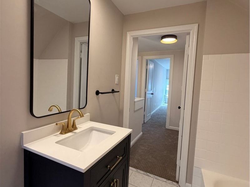 2563 Edgerton Road, University Heights, OH 44118 Photo 37