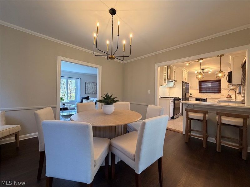 2563 Edgerton Road, University Heights, OH 44118 Photo 7