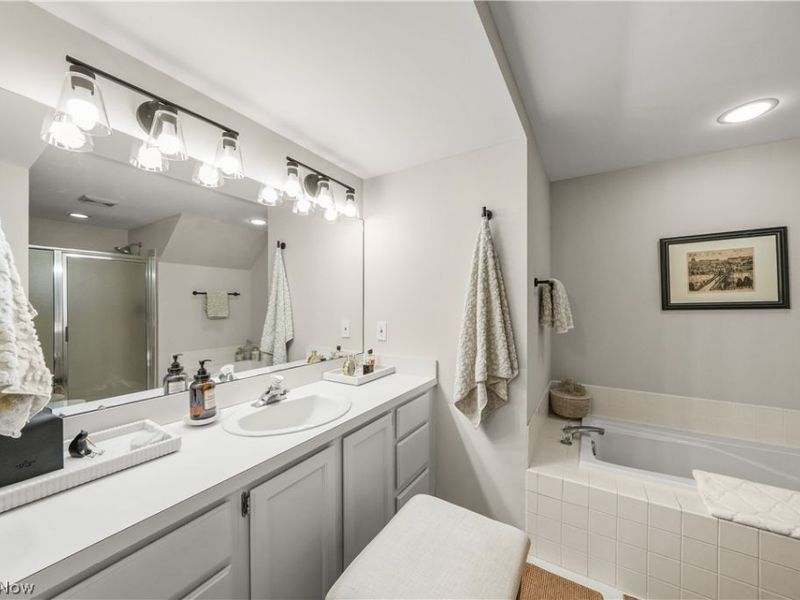 3 Hudson Common Drive, Hudson, OH 44236 Photo 13