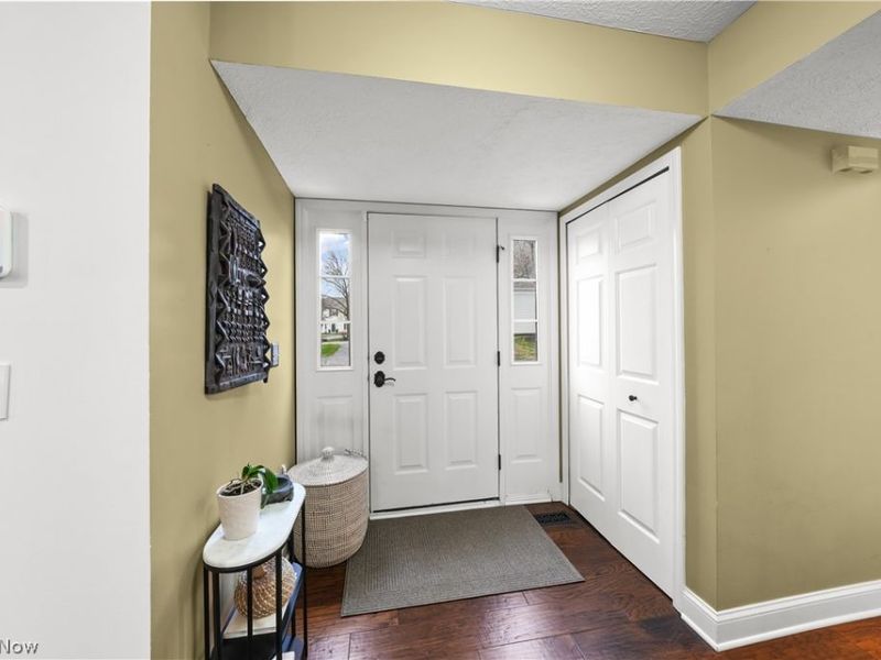 3 Hudson Common Drive, Hudson, OH 44236 Photo 2