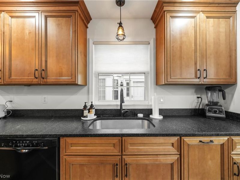 3 Hudson Common Drive, Hudson, OH 44236 Photo 6