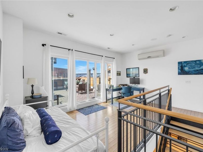 1407 W 10th Street, Cleveland, OH 44113 Photo 31