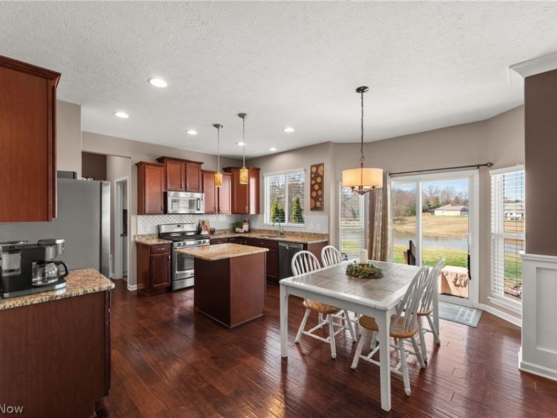 11549 Reserve Way, Columbia Station, OH 44028 Photo 9