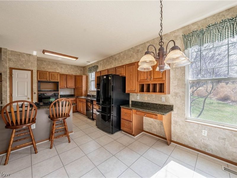 2414 Worthington Place, Avon, OH 44011 Photo 13