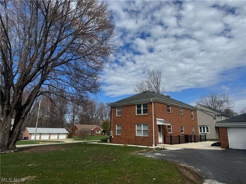 2517 Coblentz Drive, Poland, OH 44514 Photo 7