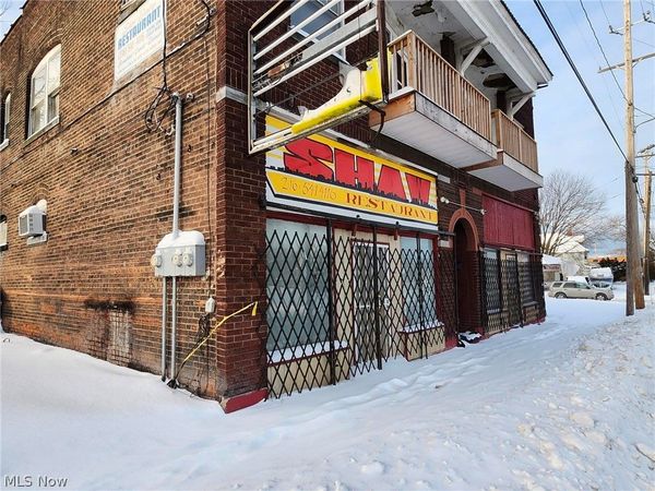 12808 Shaw Avenue, Cleveland, OH 44108