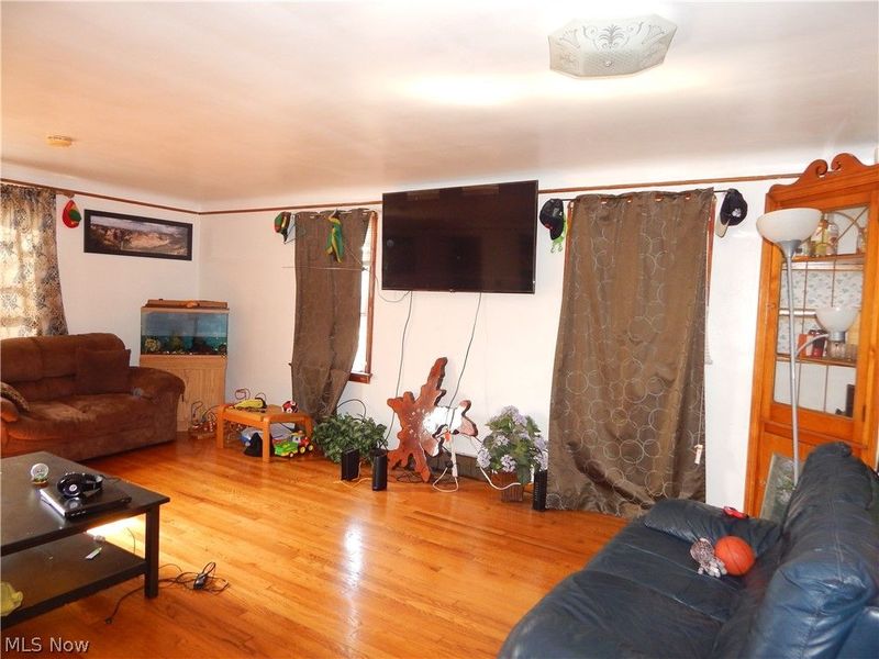 3045 Livingston Road, Cleveland, OH 44120 Photo 13