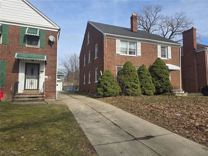 3045 Livingston Road, Cleveland, OH 44120 Photo 3