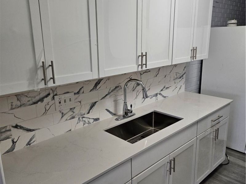 25600 Country Club Boulevard, Unit 12, North Olmsted, OH 44070 Photo 12