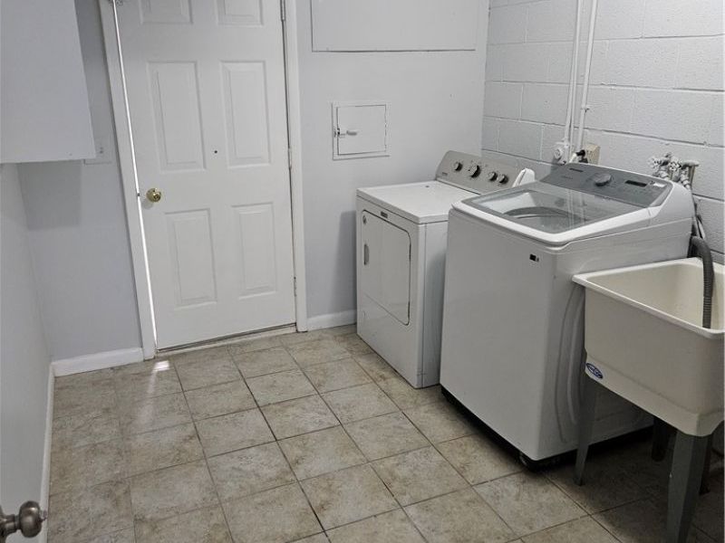 25600 Country Club Boulevard, Unit 12, North Olmsted, OH 44070 Photo 23