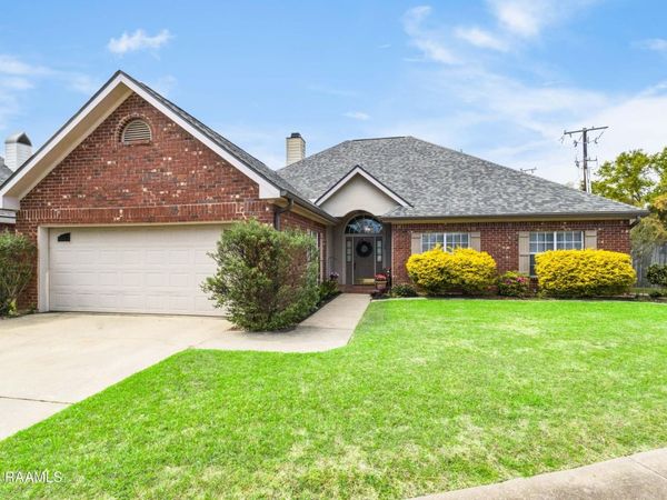 100 Ashland Park Drive , Lafayette, LA 70508