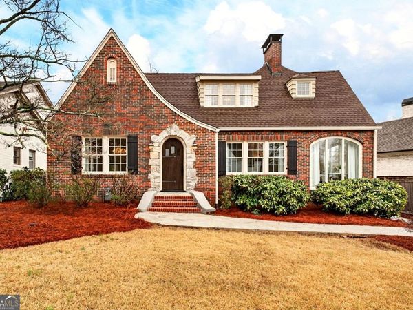 461 Pine Tree Drive NE, Atlanta, GA 30305