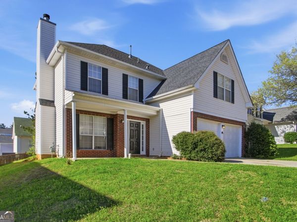 4035 Robin Circle, Atlanta, GA 30349
