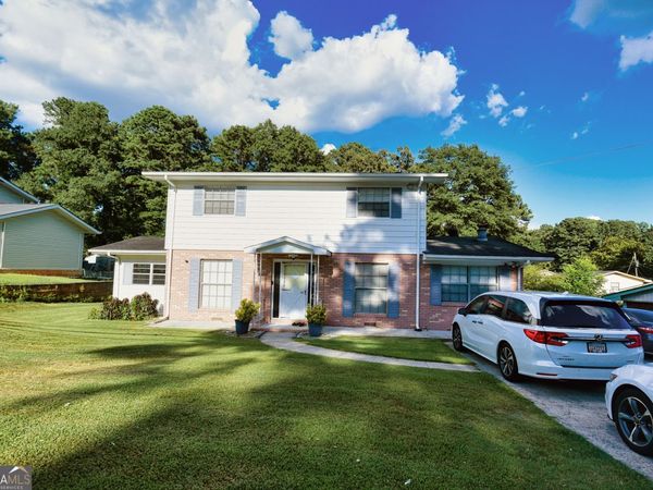 6418 Maddox Road, Morrow, GA 30260