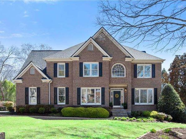 290 Wilde Green Drive, Roswell, GA 30075