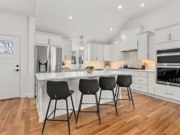 78 Wood Avenue, East Longmeadow, MA 01028