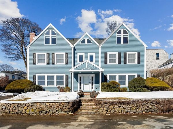 10 Redstone Lane, Marblehead, MA 01945