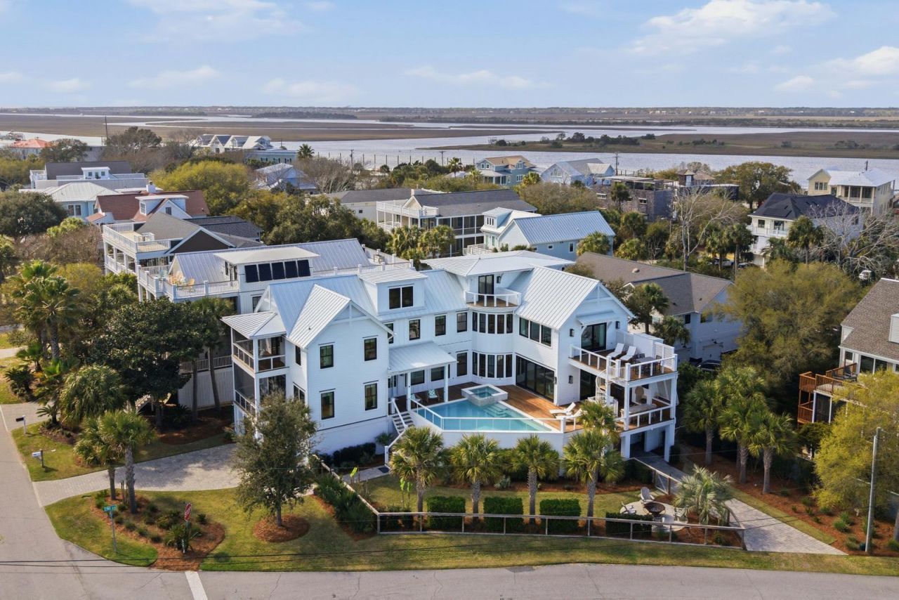 125 Charleston Boulevard Photo 10