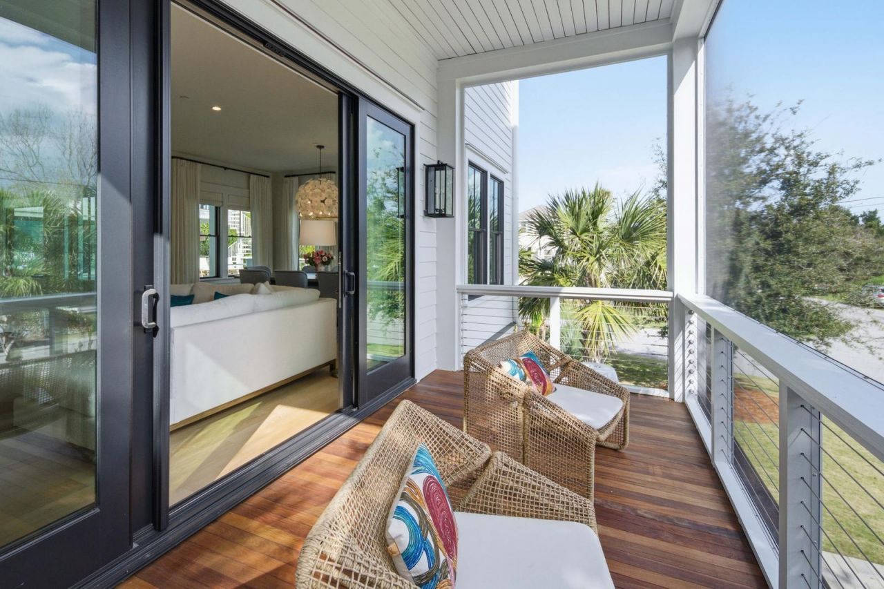 125 Charleston Boulevard Photo 16