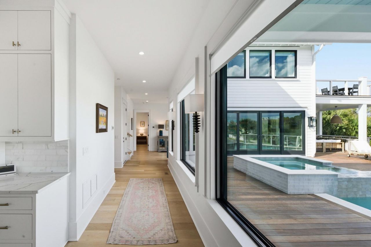 125 Charleston Boulevard Photo 28