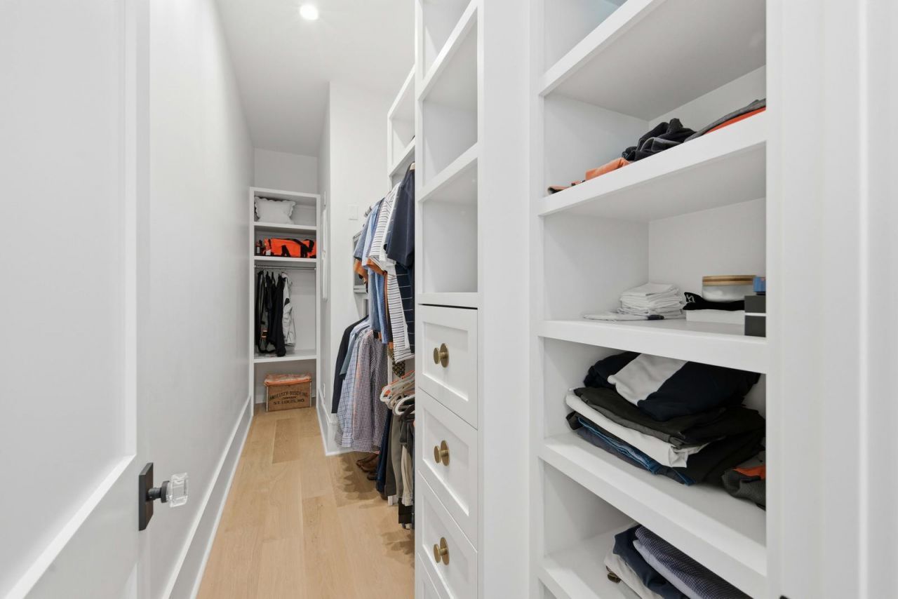 125 Charleston Boulevard Photo 33