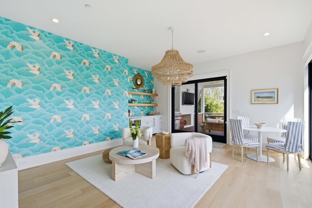 125 Charleston Boulevard Photo 35