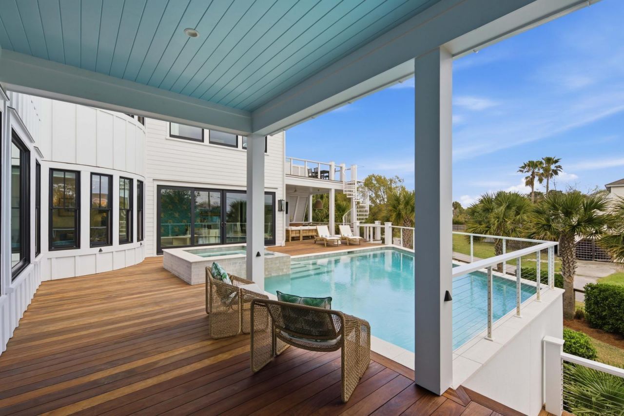 125 Charleston Boulevard Photo 49