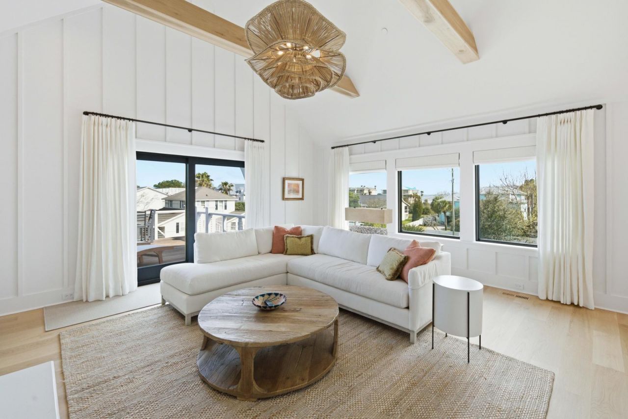 125 Charleston Boulevard Photo 59