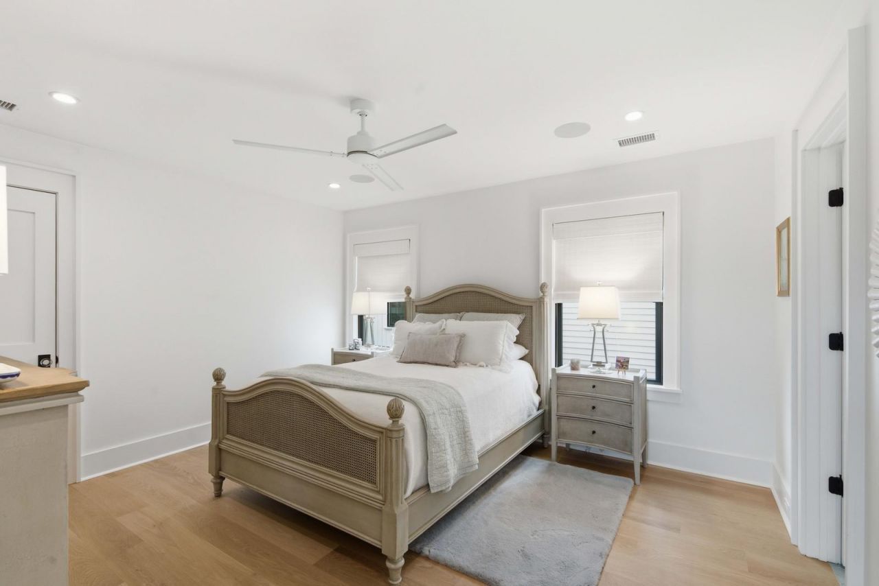 125 Charleston Boulevard Photo 61