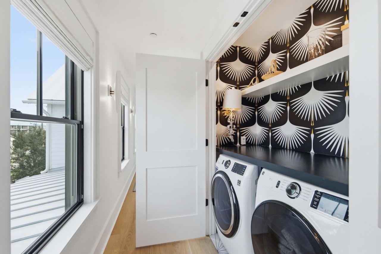 125 Charleston Boulevard Photo 73