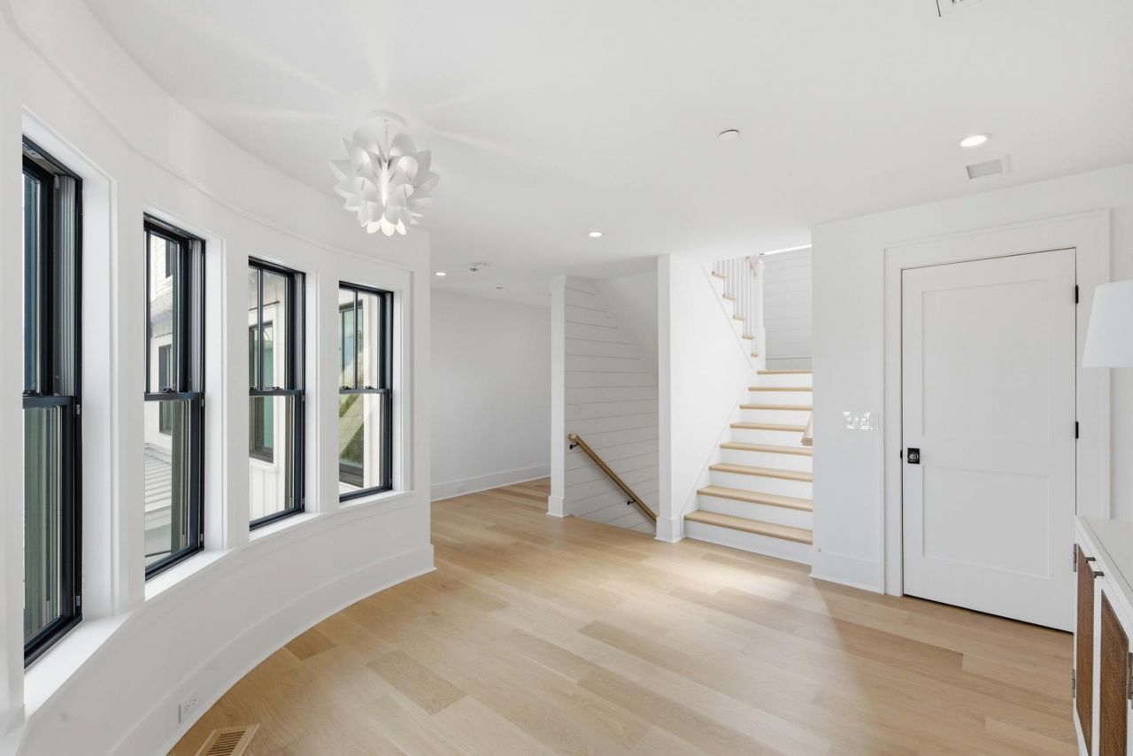 125 Charleston Boulevard Photo 76