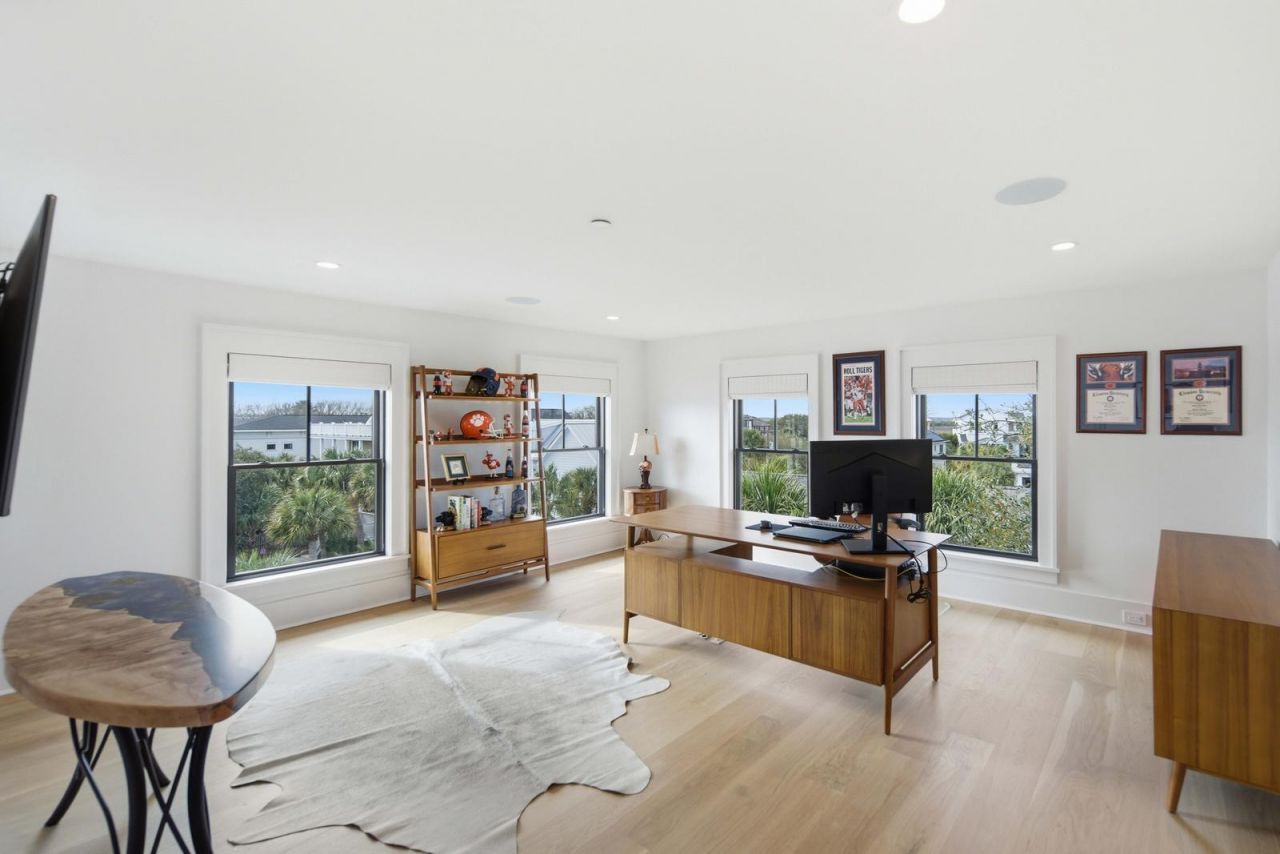 125 Charleston Boulevard Photo 77