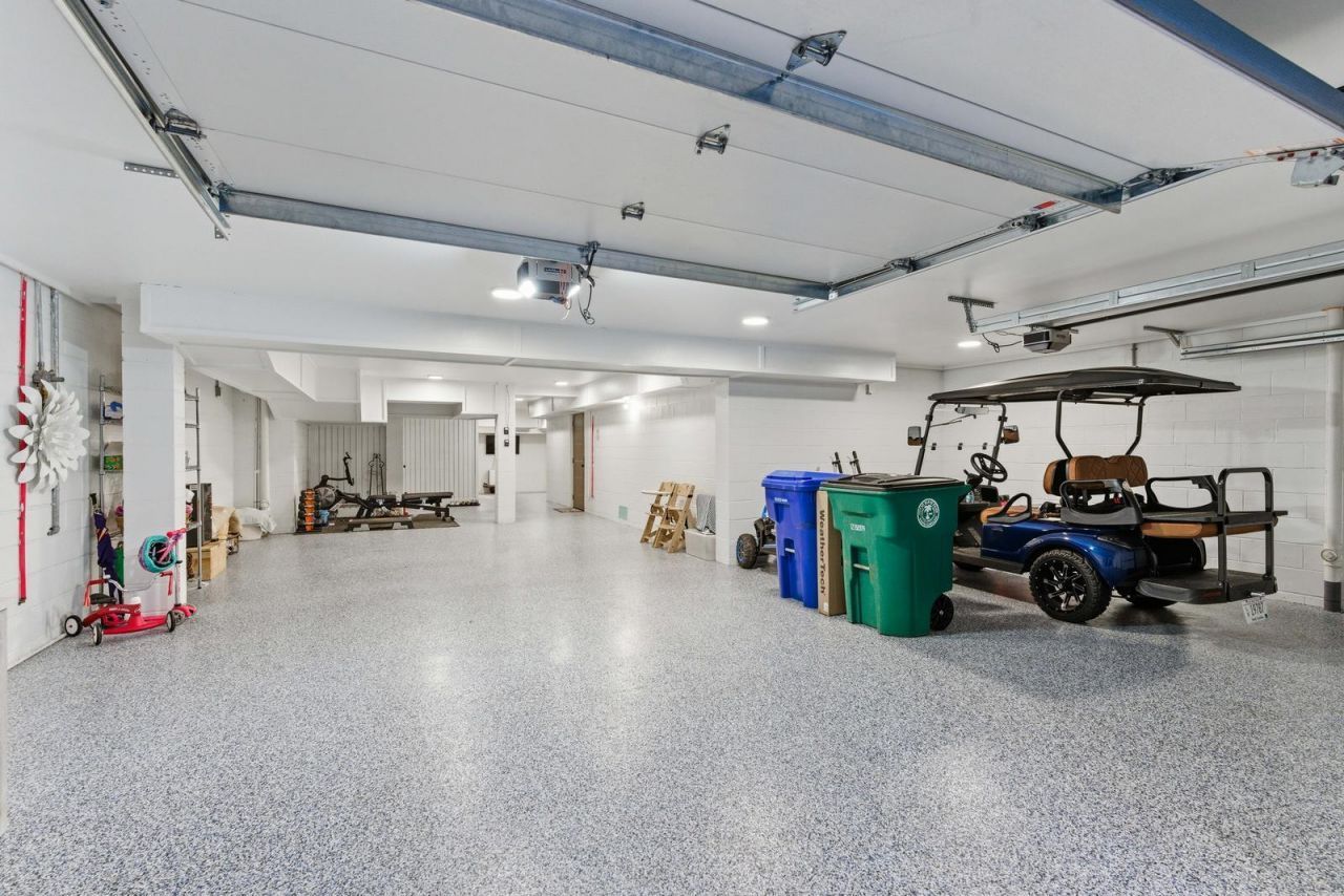 125 Charleston Boulevard Photo 85