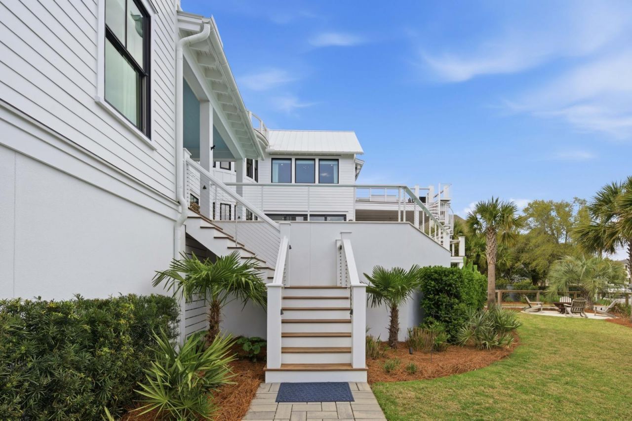 125 Charleston Boulevard Photo 96