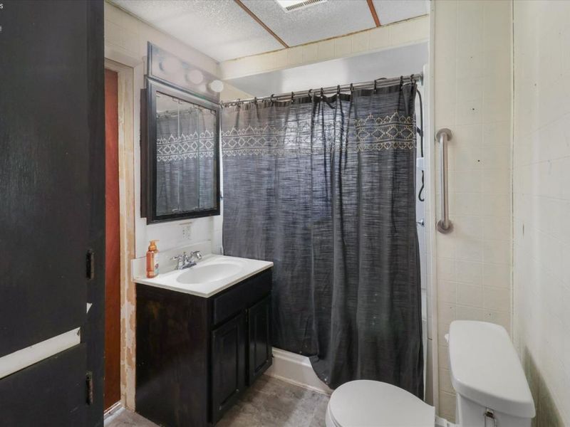 300 W Stevenson Street, Gibsonburg, OH 43431 Photo 10