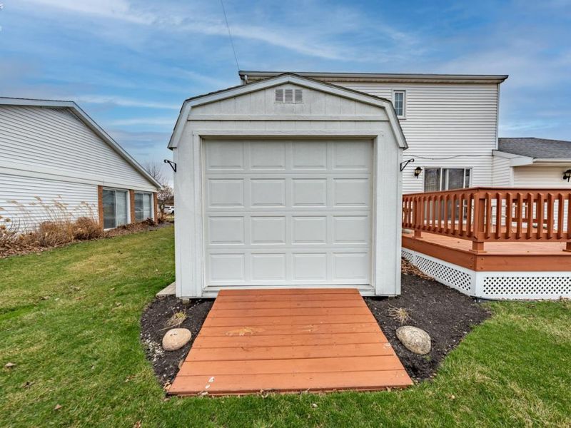 735 Grant Street, Port Clinton, OH 43452 Photo 52