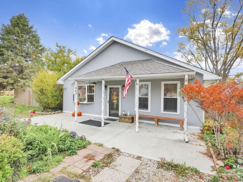 443 Lawrence Avenue , Columbus, OH 43228 Photo 2