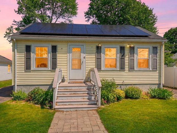 6 Pine Street , Wareham, MA 02571