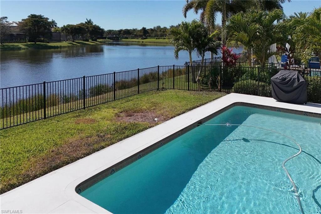 2518 Verdmont Ct, Cape Coral, FL 33991 Photo