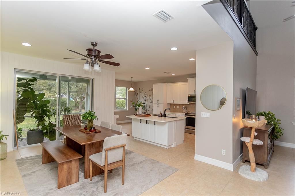 2419 Ashbury Cir, Cape Coral, FL 33991 Photo