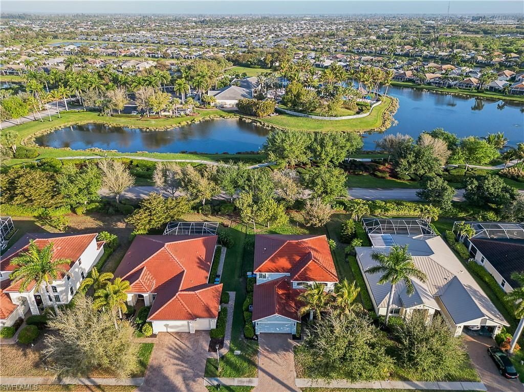 2419 Ashbury Cir, Cape Coral, FL 33991 Photo
