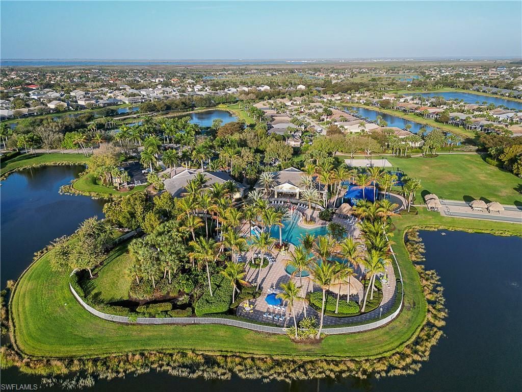 2419 Ashbury Cir, Cape Coral, FL 33991 Photo