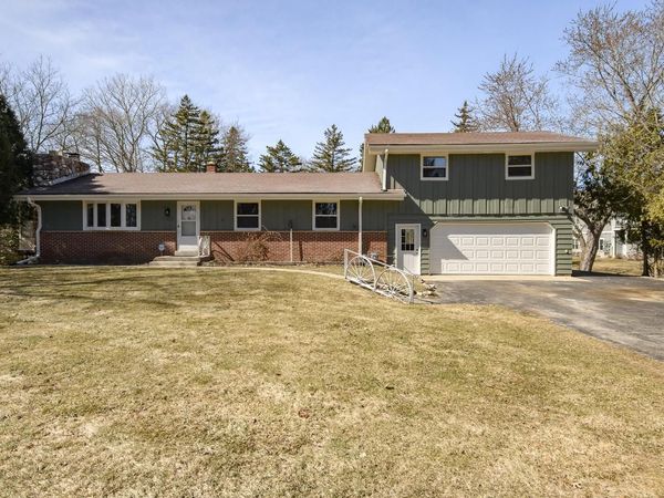 745 N Green Bay ROAD, Grafton, WI 53024