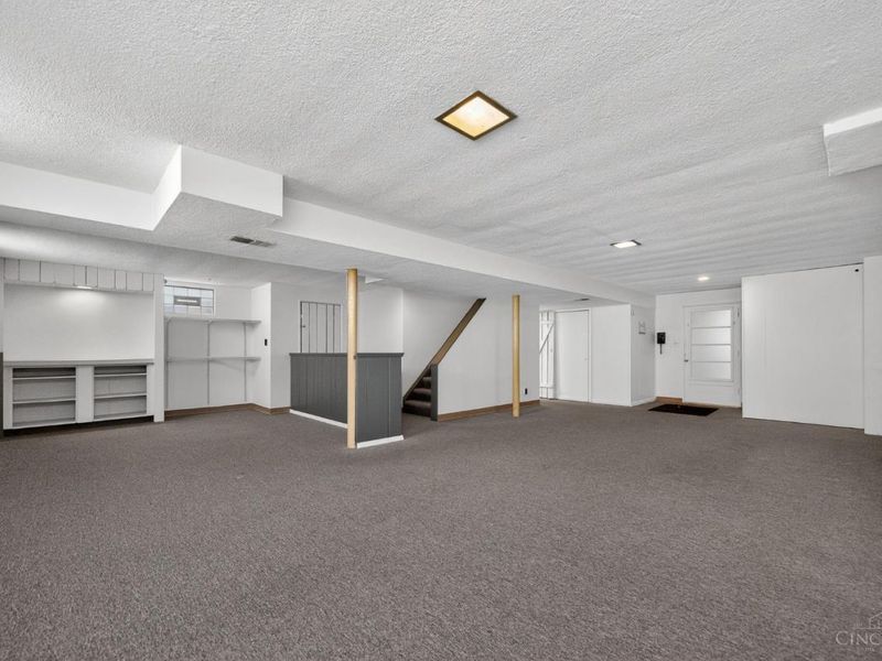 8674 Hollyhock Drive, Springfield Twp., OH 45231 Photo 52