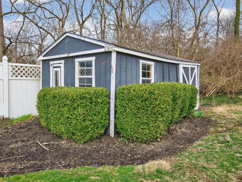 8674 Hollyhock Drive, Springfield Twp., OH 45231 Photo 68