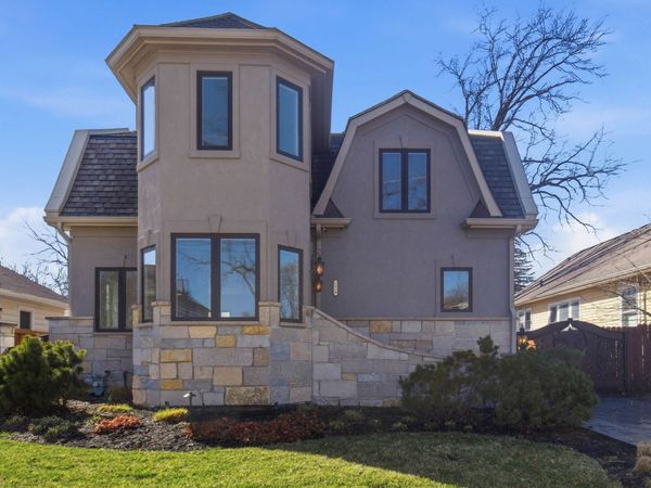 1020 Hill Avenue, Elgin, IL 60120